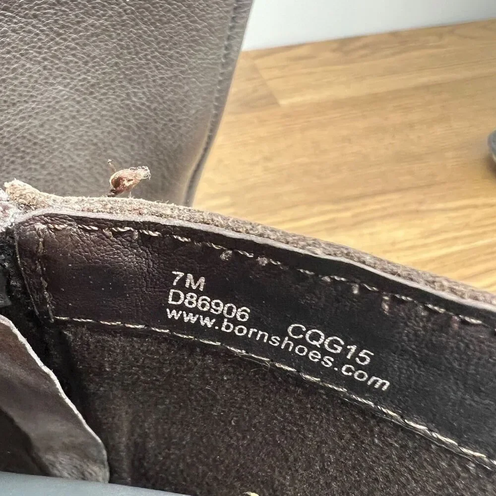 Born‎ Women Waters Brown Leather Zip Studded Moto Tall Boots Size 7 M Brown